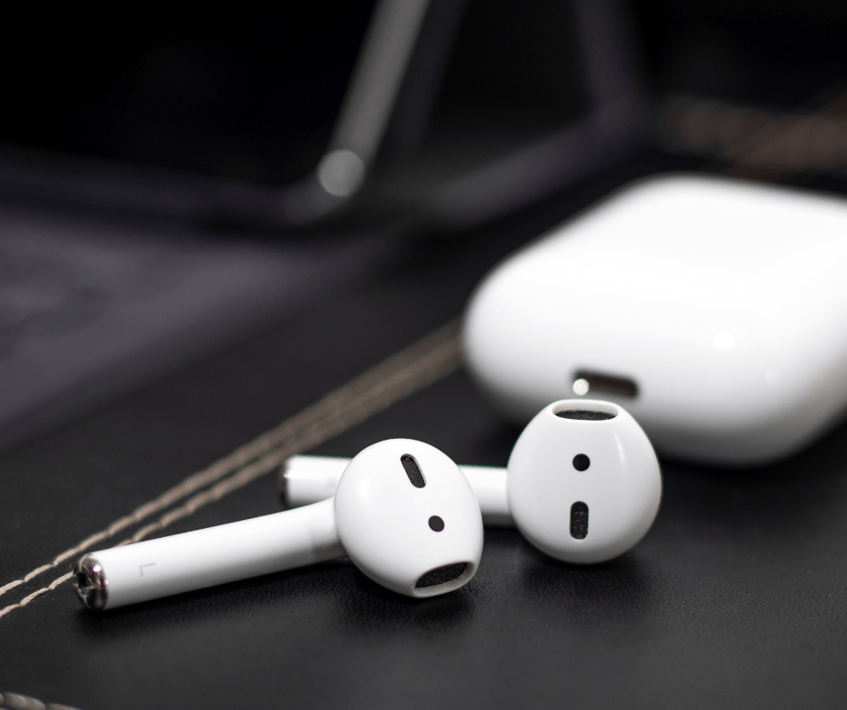 AirPods Apple