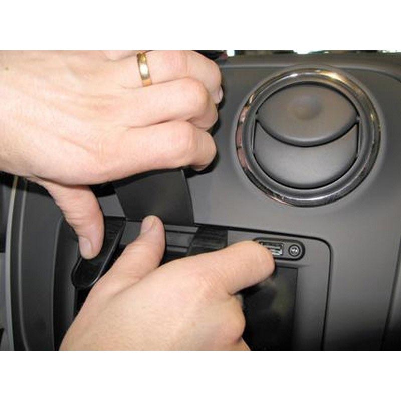 Brodit 854897 ProClip pour Dacia Sandero 13,16