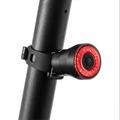 ROCKBROS Q5 double support feu de freinage de vélo intelligent capteur de feu arrière de vélo auto étanche LED lumière de vélo feu arrière de vélo - Noir